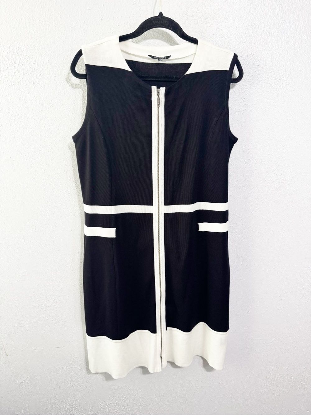 Misook Black and White Zip-Front Midi Dress medium